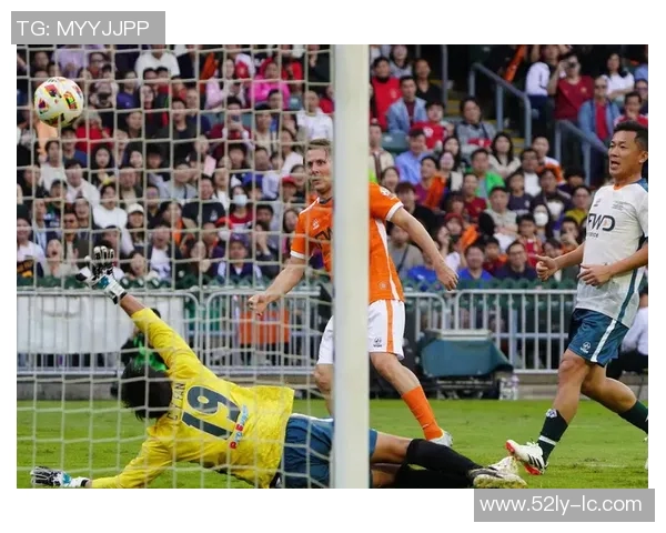 最野足球明星的传奇人生与场外风波揭秘